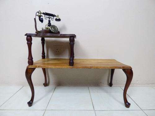 A STUNNING VINTAGE IMBUIA QUEEN ANNE STYLE TELEPHONE TABLE IN EXCELLENT CONDITION! BEAUTIFUL!