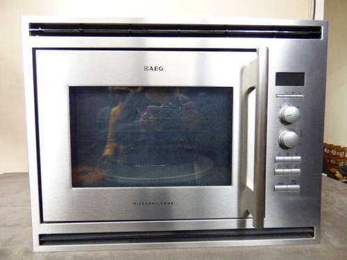 A STUNNING AEG MICROMAT-COMBI BUILD-IN MICROWAVE OVEN!!! THIS IS AN AMAZING OVEN!!!
