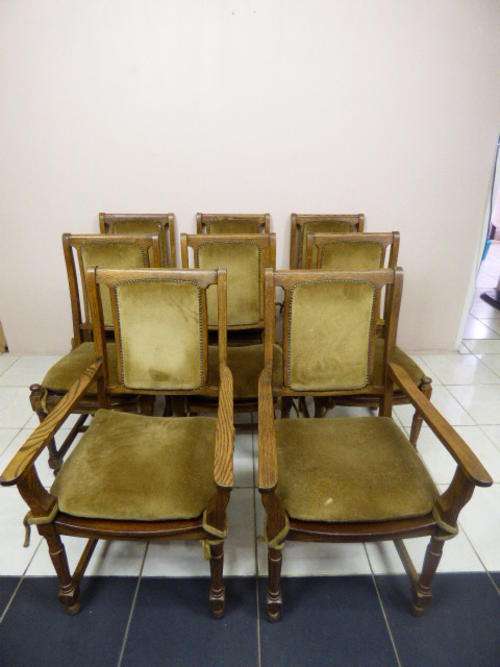 WOW! 8 MAGNIFICENT ARTECASA 1986 OAK DINING CHAIRS INCL 2 CARVERS. GORGEOUS!!