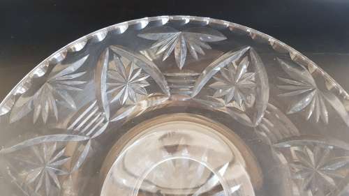 A beautiful cut crystal centre table bowl