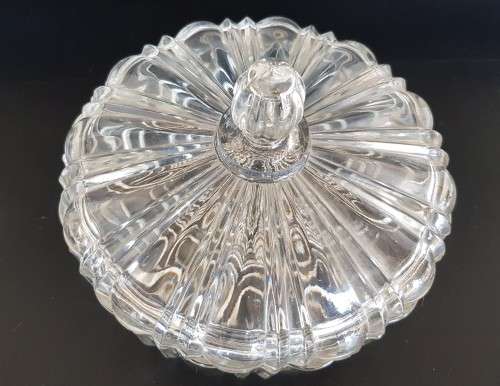 A stunning lidded glass sweets bowl