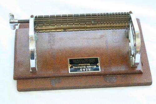 A VINTAGE 'READ' SMOCK GATHERING MACHINE!!!