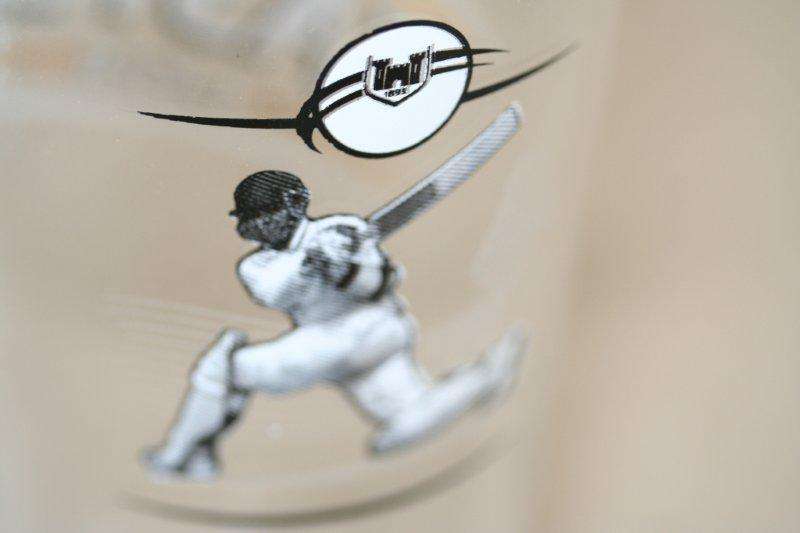Draught_glasses_014.jpg