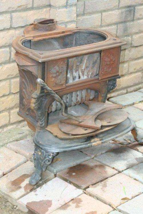 small_coal_stove_007.jpg