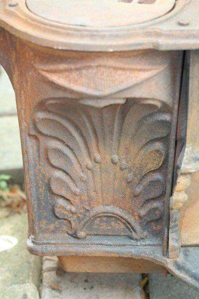 small_coal_stove_005.jpg