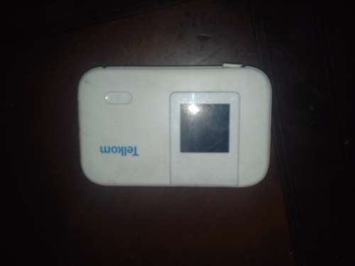 Huawei-E5372-507D WIRELESS ROUTER