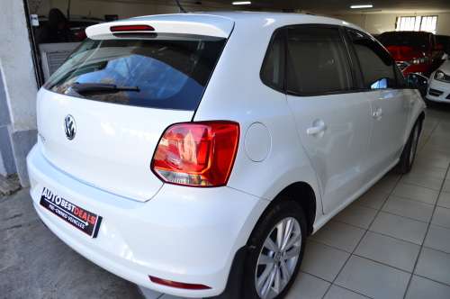 2018 VW POLO VIVO