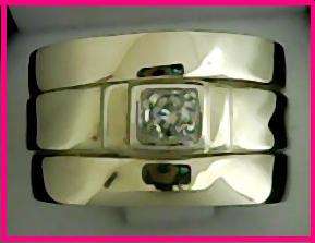 9ct Yellow gold ring with Genuine Diamond