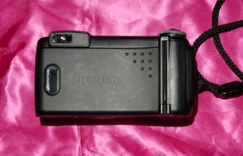 Olympus SUPERZOOM 70