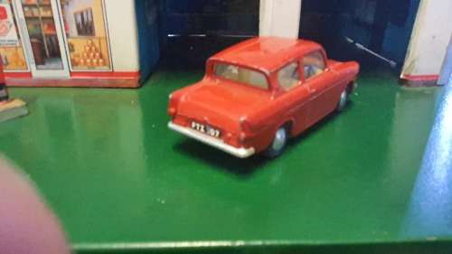 Spoton. Ford Anglia