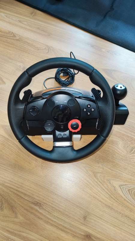Logitech Driving Force GT Force Feedback sim racing wheel and pedals for PC and PS3 (some PS4)