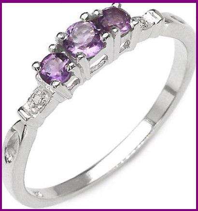 NATURAL AMETHYST & DIAMOND RING