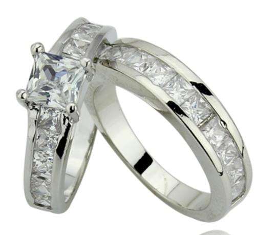 PRINCESS TWIN RING  WEDDING SET- FREE OVERNIGHT POSTAGE!!!