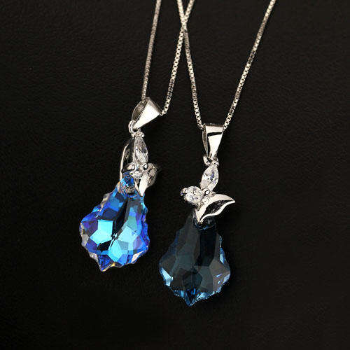 925 STERLING SILVER SWAROVSKI PENDANT & CHAIN