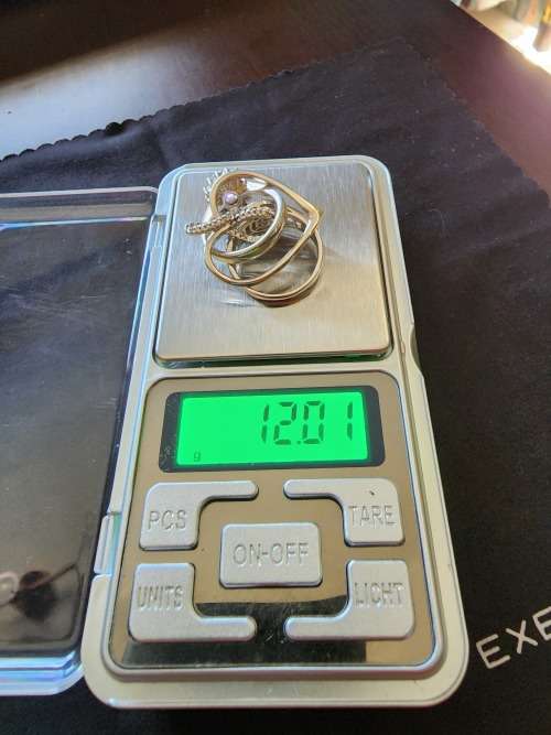 ***SCRAP STERLINNG SILVER. PLEASE READ THE DESCRIPTION BELOW***