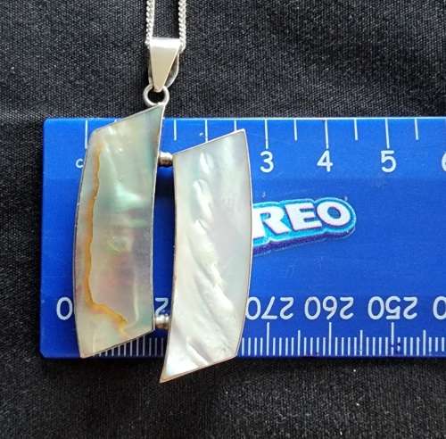 ***DAZZLING MOTHER OF PEARL 925 STERLING SILVER DUAL NECKLACE & PENDANT***