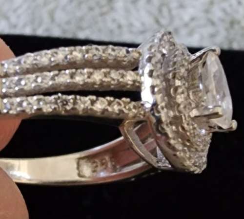 ***LUXURY PEAR SHAPE ETERNITY CLUSTER CZ 925 STERLING SILVER RING***