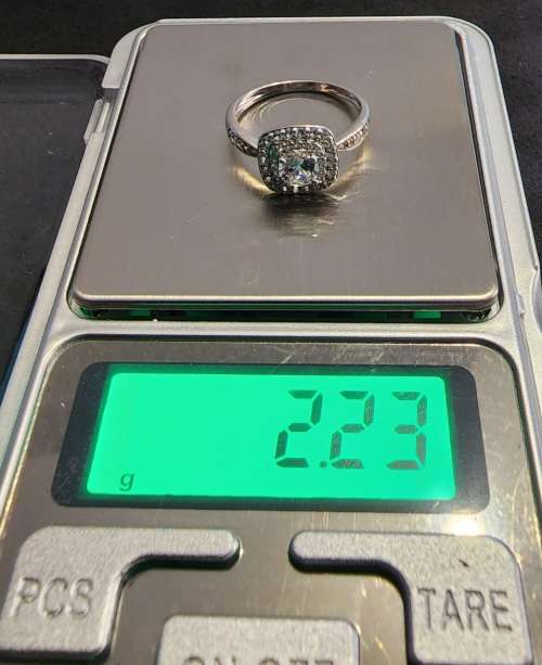 ***ELEGANT DOUBLE HALO STERLING SILVER CUBIC ZIRCONIA RING***