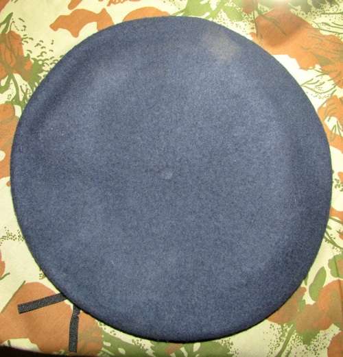 SANDF - Navy Blue Beret by Stepahead - Size 57 ( Dated 2009 )