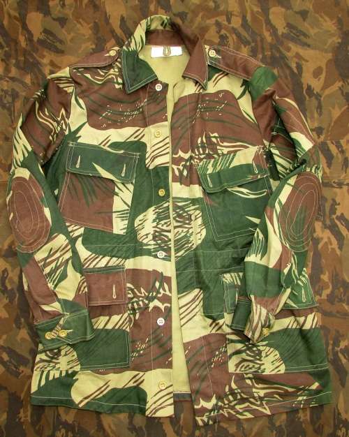 1977 Rhodesian Combat Jacket in Pristine Unworn Mint Condition - Size 3 Large/Xlarge