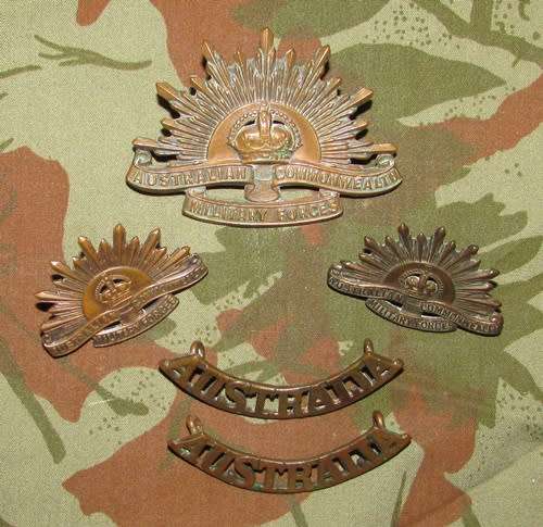Australian Army Cap, Collar and Shoulder Title Set