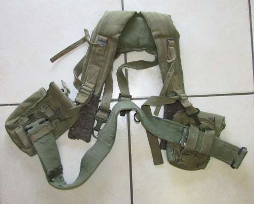 Rhodesia - PATU Skeleton Webbing with Extra Padding - Yoke, belt and 2 FN Pouches