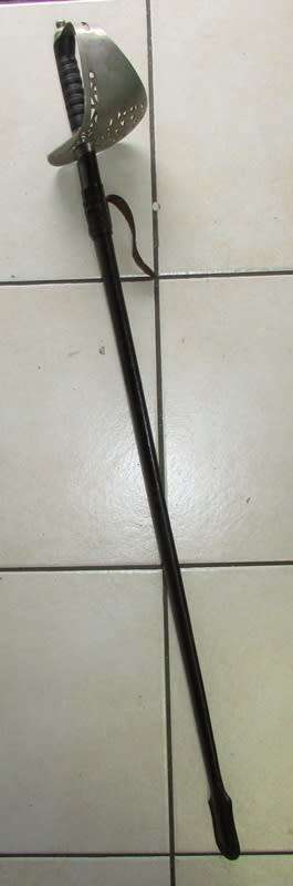 Rhodesia - BSAP Officers Dress Sword with Scabbard ( WKC Sollingen Germany )