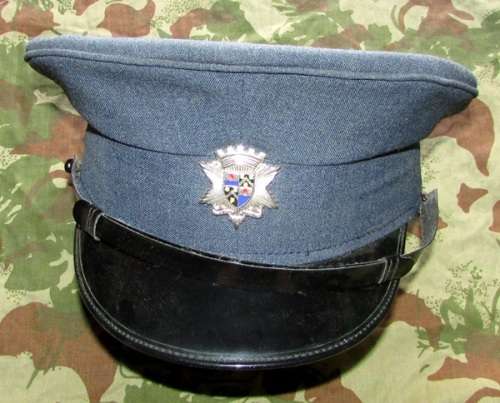 International Peak Cap