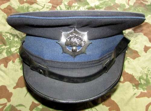 International Peak Cap
