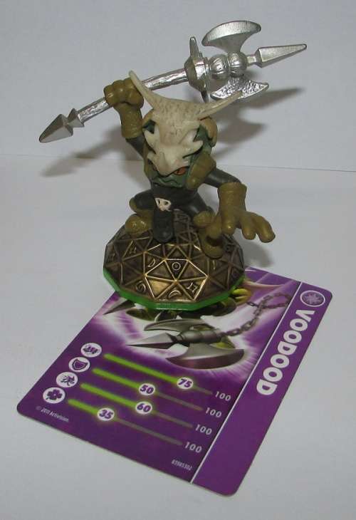 Skylanders Spyros Adventure - Voodoo with Card