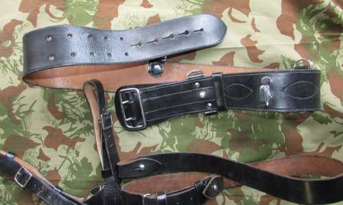 Rhodesia - " BSAP " 1964 Leather Belt with Frog " Hobson and Sons London "