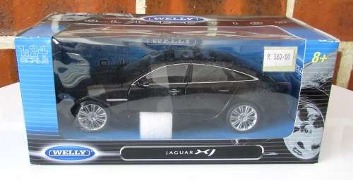 Welly - 1:24 Jaquar XJ