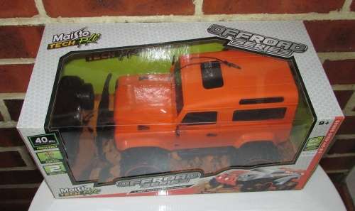 Maisto Tech RC ( Off Road Series ) Land Rover Defender