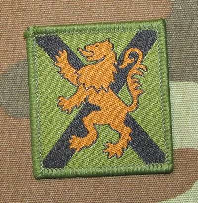 UK - Embroidered Badge Pair