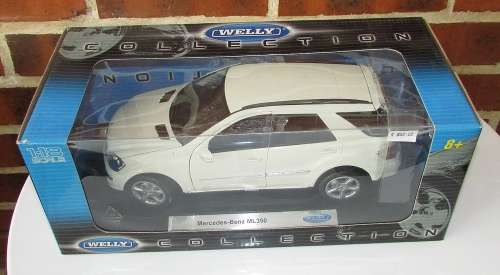 Welly - 1:18 Mercedes-Benz  ML350