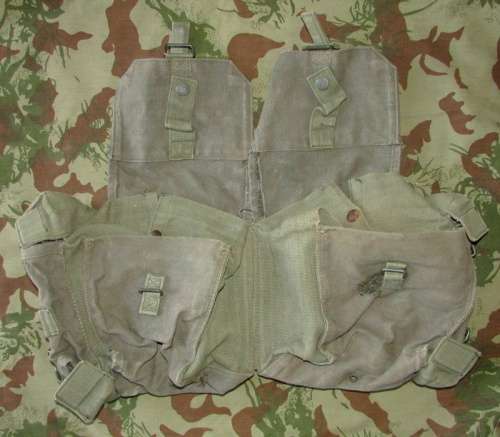 SADF - Webbing " Kidney Pouches " ( Good Used )