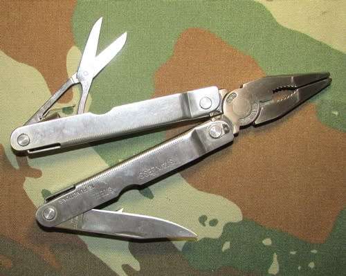 Stainless Multi Tool with Leatherman Pouch