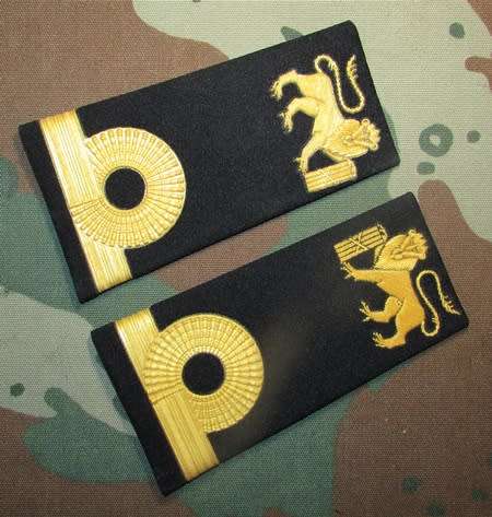 SADF - Navy Sub - Lieutenant Rank Epaulette Pair