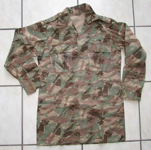 SADF - 32 Battalion Camo Set - Shirt/Trousers in Excellent Condition ( Medium )