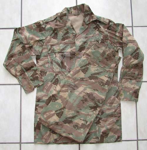 SADF - 32 Battalion Camo Set - Shirt/Trousers in Excellent Condition ( Medium )
