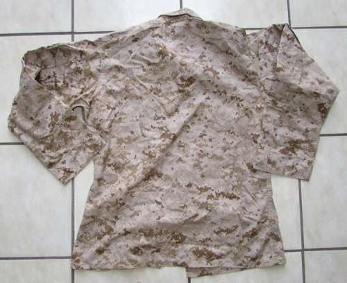 US Navy Digital Desert Camo Shirt ( Top Condition )