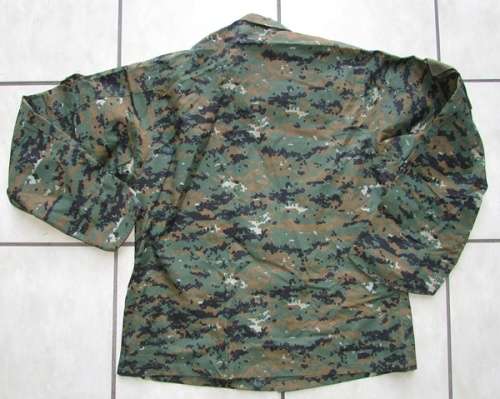 US Navy Digital Camo Set ( Top Condition )