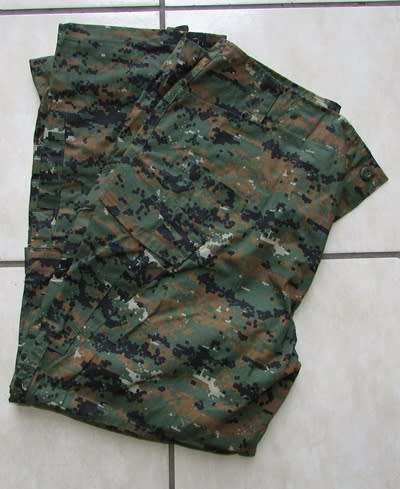 US Navy Digital Camo Set ( Top Condition )