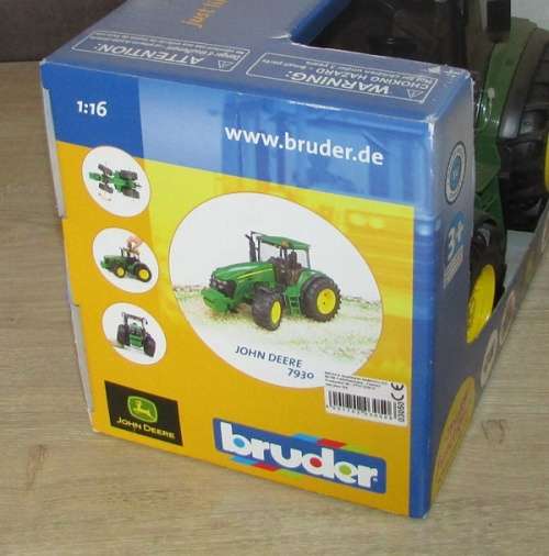 1:16 Bruder - John Deere 7930 Tractor
