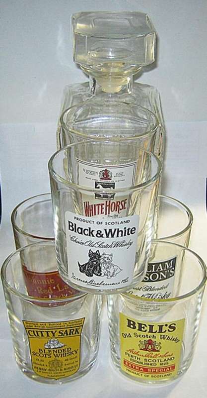 Avir Scottish Whiskey Set - Decanter Plus 7 Tumblers