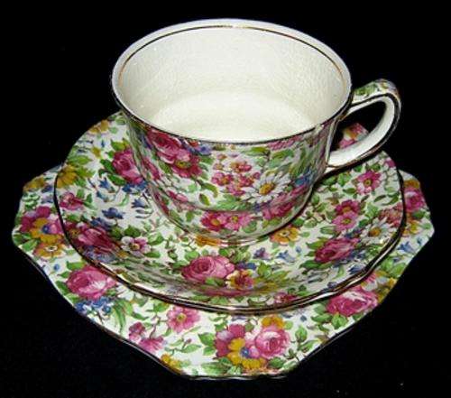 Stunning Royal Winton " Chintz " Trio in Mint Condition