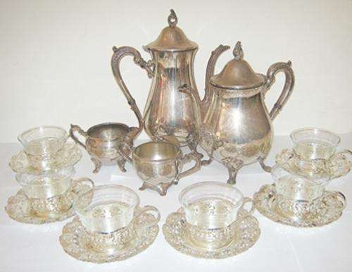 Stunning 22 Piece Silver Plated Service Set - Excellent Condition