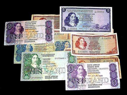Collection of 11 Circulated South African Bank Notes