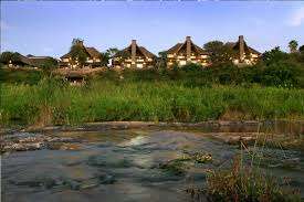 ( 22 June to 26 June ) Midweek at Monateng Safari Lodge - 6 Sleeper