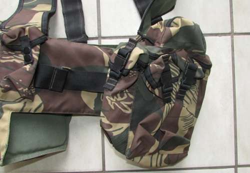 Reproduction ( Fantasy Item ) - Rhodesian Niemoller Type Assault Vest